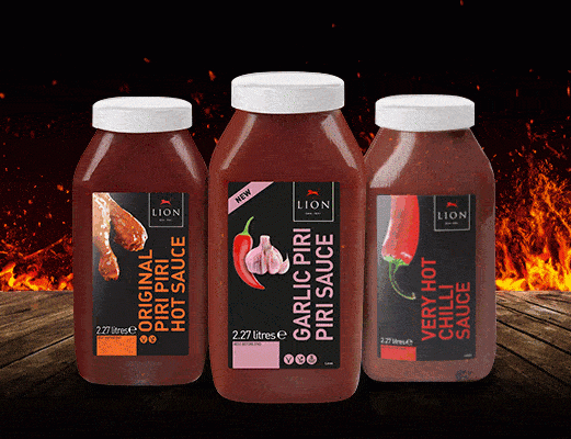 BR41746 AAK FS Hot Sauce Piri Piri Campaign Hot sauce campaign Website banner 400x782